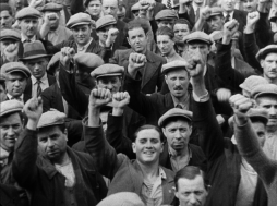 "Grèves d'occupation" (réalisation collective, 1936) - collection Ciné-Archives